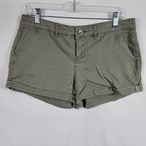 Maurice's army green chino shorts cuffed pockets junior's camp shorts - Picture 1 of 7